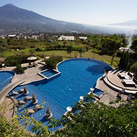 Amartahills Hotel And Resort Batu  Εξωτερικό φωτογραφία